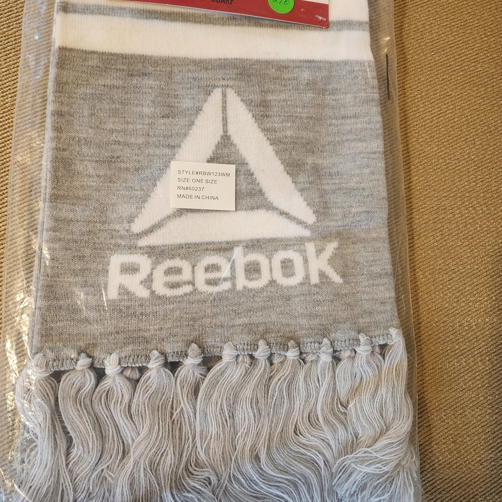 Reebok Gray and White Scarf